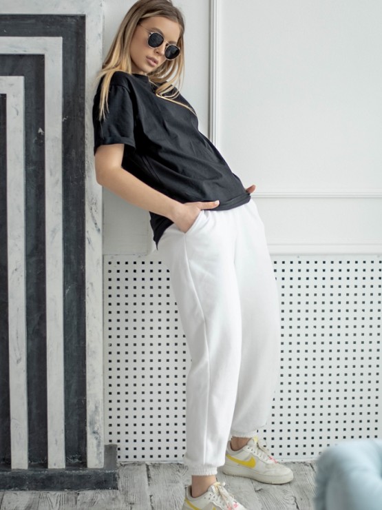 Футболка базова - чорна  - oversize -"Аніка" 3