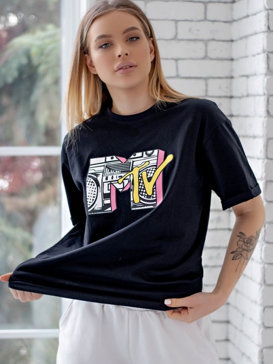 Жіноча футболка - оверсайз - чорна з принтом MTV 