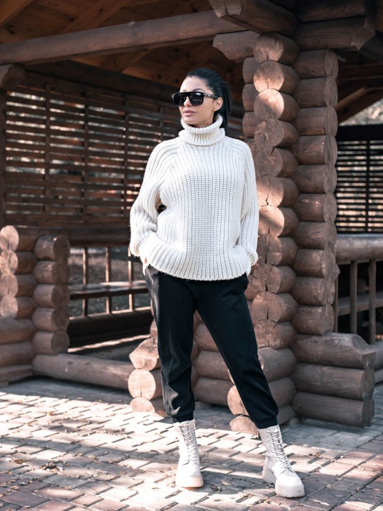 Жіночий светр крупної в’зки кольору - Вовна - Акрил - «Джоллі» - Молоко 