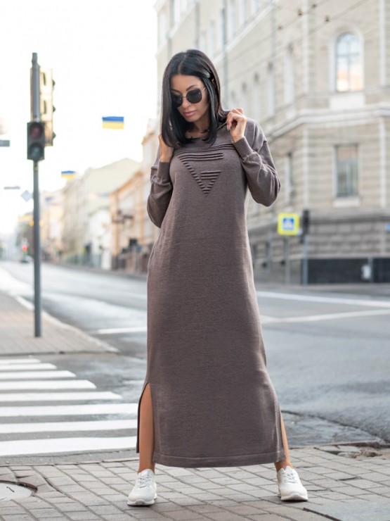 Теплое длинное платье с капюшоном - Машинная вязка - "Агата" - Шоколад 