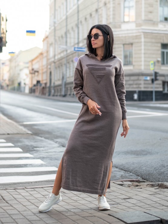 Теплое длинное платье с капюшоном - Машинная вязка - "Агата" - Шоколад 3