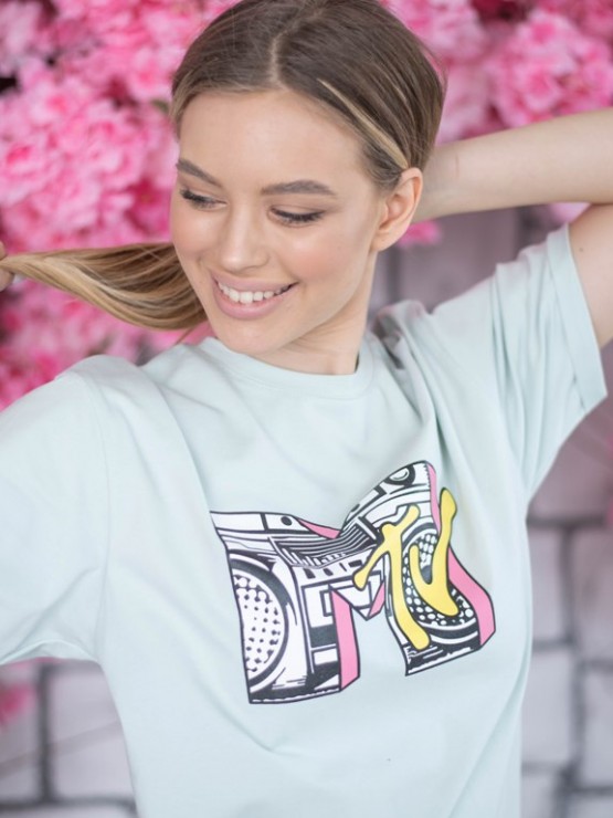 Жіноча футболка - оверсайз - оливкова з принтом MTV 2