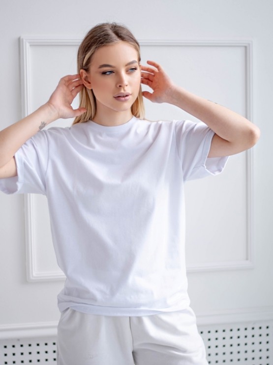 Футболка базова - біла - oversize - "Аніка" 3