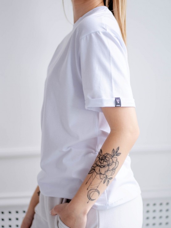 Футболка базова - біла - oversize - "Аніка" 4