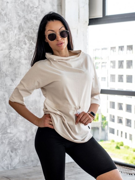 Женский комплект - футболка  с велосипендками - Бежевый 3