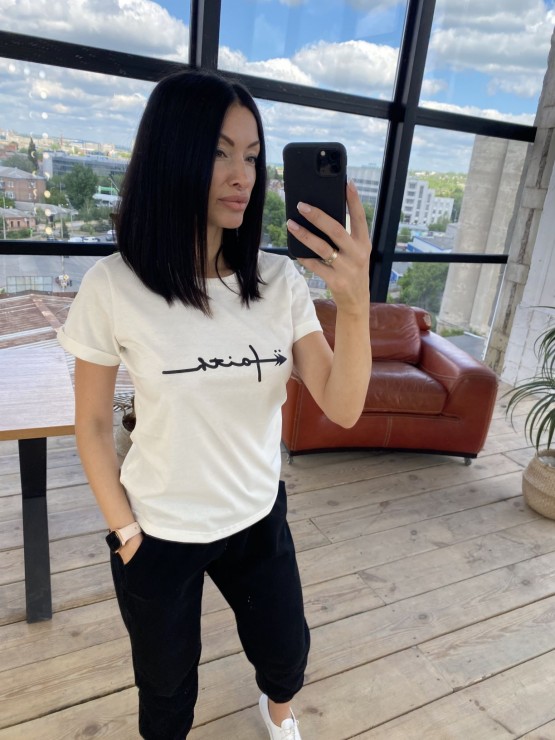 Жіноча футболка - вільний крій - Бавовна - "Файт" - Молоко 2