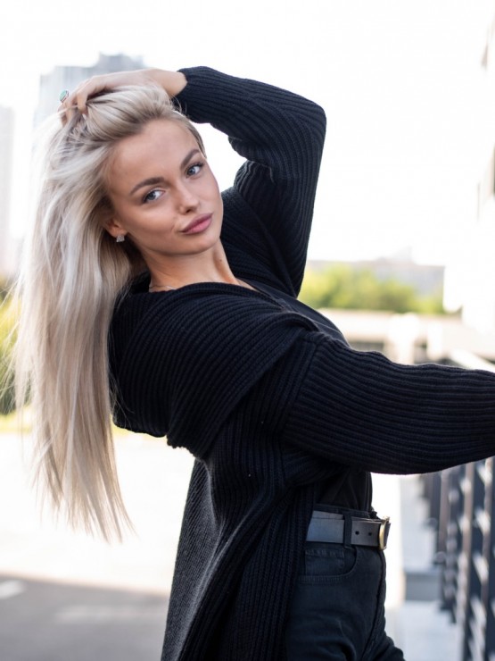 Женский кардиган с капюшоном - Шерсть -Акрил - Чёрный 1