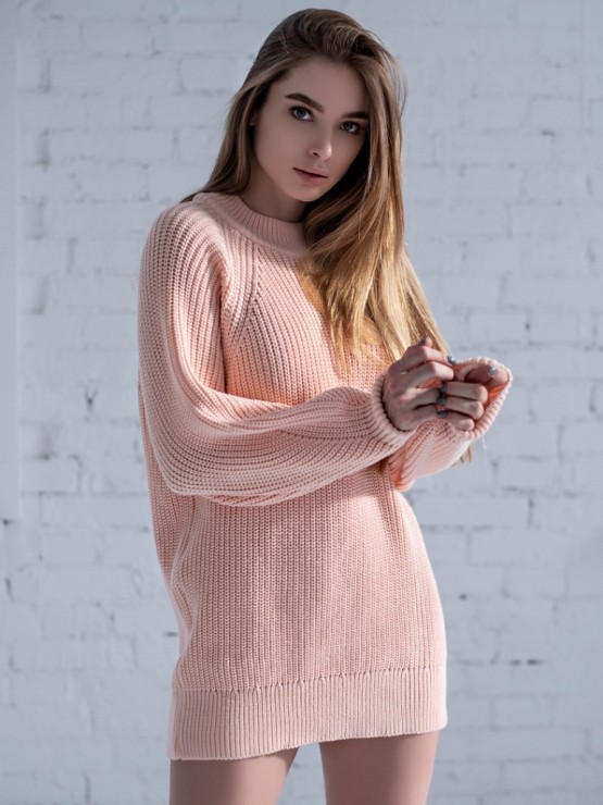 Женская туника с высоким горлом - Шерсть - Акрил - "Мира" персик 2