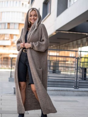 Жіночий кардиган з капюшоном - напiвшерсть-шоколад